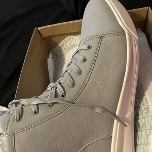 Steven Madden size 13 men’s shoes.